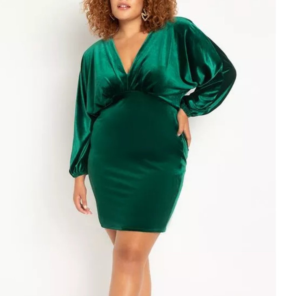 new ELOQUII GREEN HOLIDAY VELVET doleman sleeve dress 16